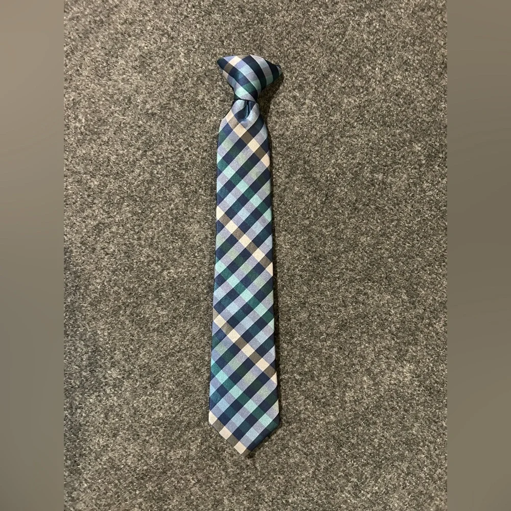 Chaps brand boys Blue Checkered Tie (clip on)